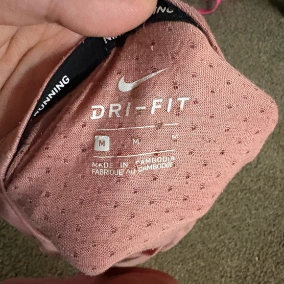 Nike Dri-FIT Pink Running Shirt - Picture 3 of 3